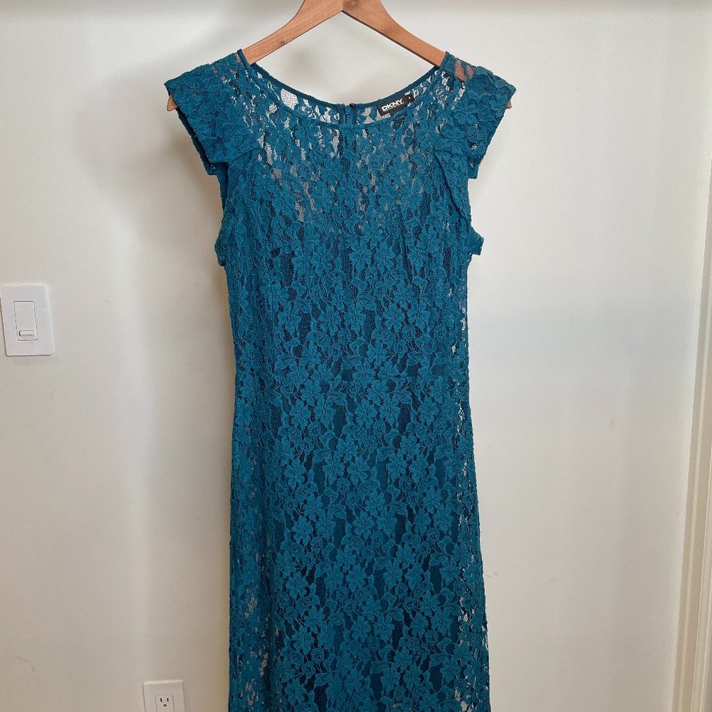 DKNY Floral Lace Ruffle Hem Cap Sleeve Crew Neck Sheath Dress